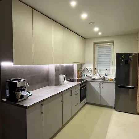 Apartment Comfortable Townhouse *